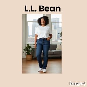 L.L. Bean Women's Straight-Leg Jeans in Dark Blue Size 24 NWT